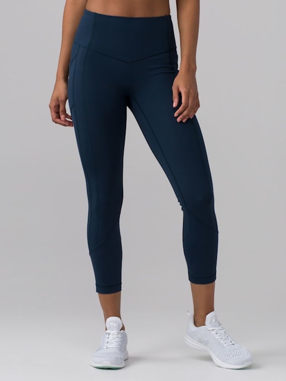 lululemon athletica navy blue High-Rise crop 23” Leggings size 8 medium fit